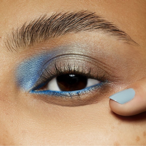 โญ๏ธ TILT a MAC EYE SHADOW. RETAIL $25. **NEW IN THE BOX. - Picture 3 of 12